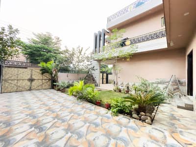 Eden Valley Society Area Boundary Wall Canal Road Faisalabad