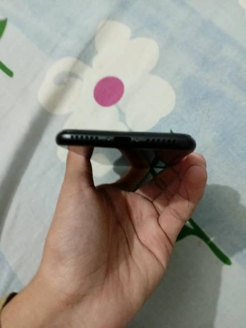 Apple iPhone SE 2