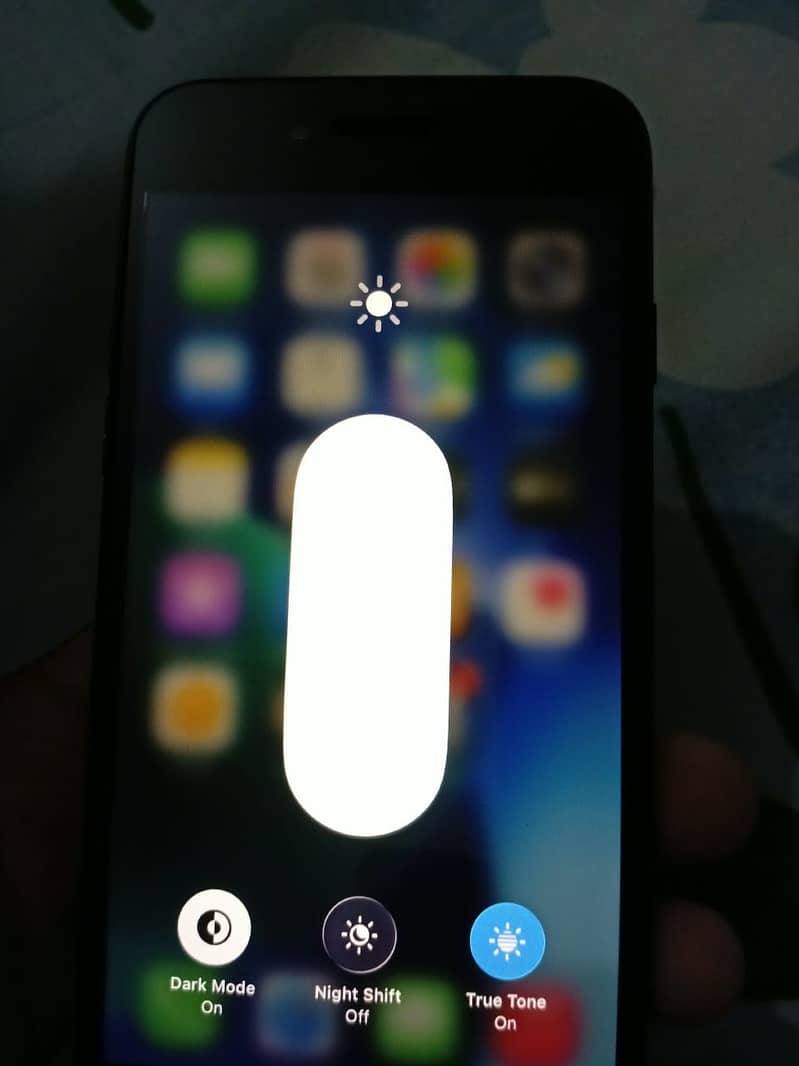 Apple iPhone SE 7