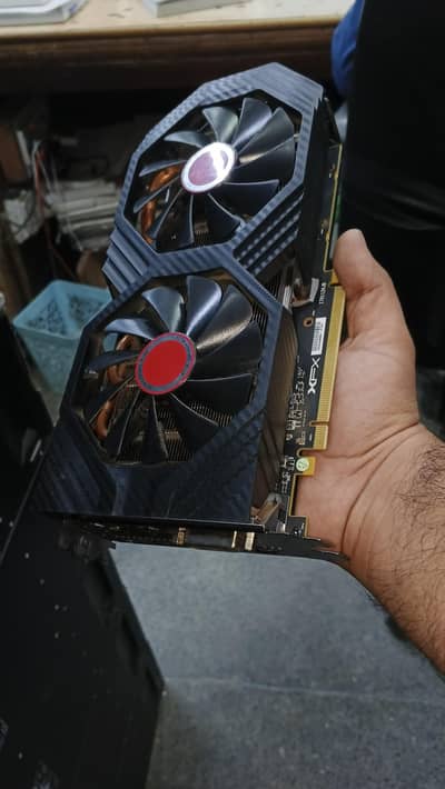 XFX.  RX 580 8GB SYSTEM PULLED GRAPHICS CARD