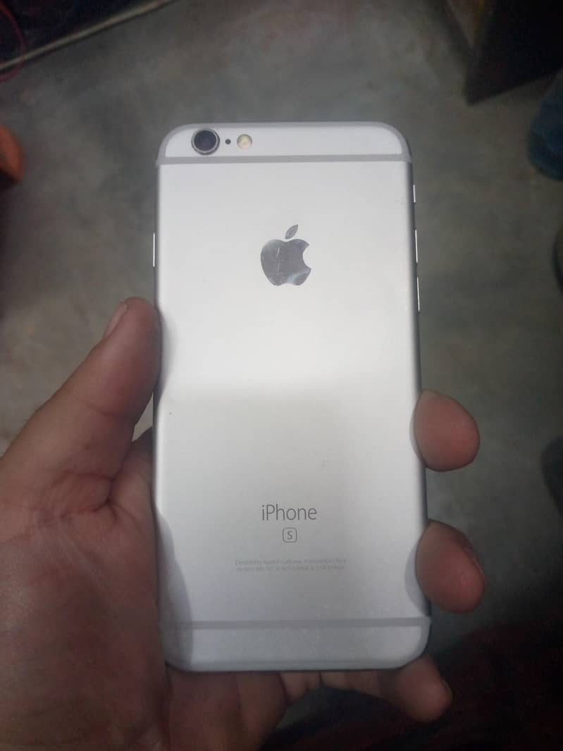 Apple iPhone 6S 1