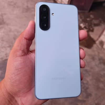 Samsung Galaxy A17 4G (6/128)