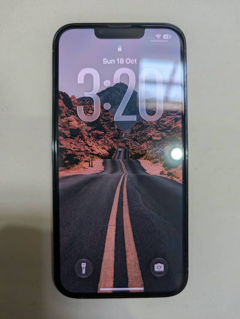 Apple iPhone 13 Pro 1