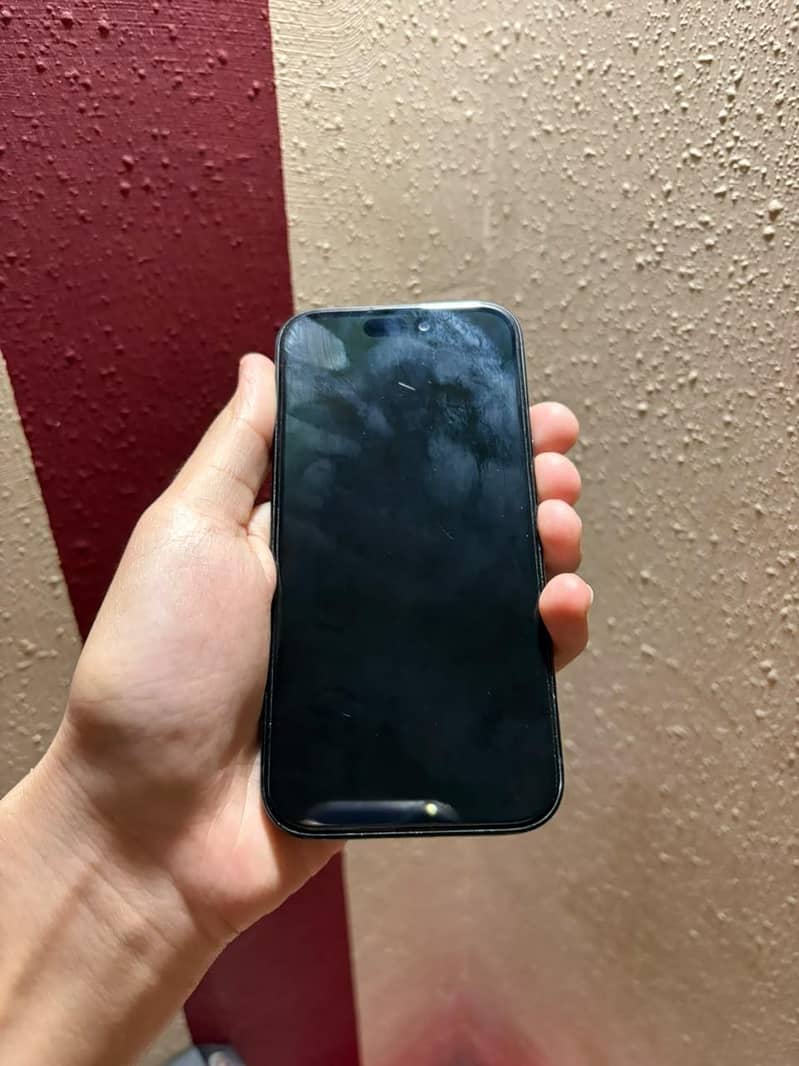 Apple iPhone 15 5