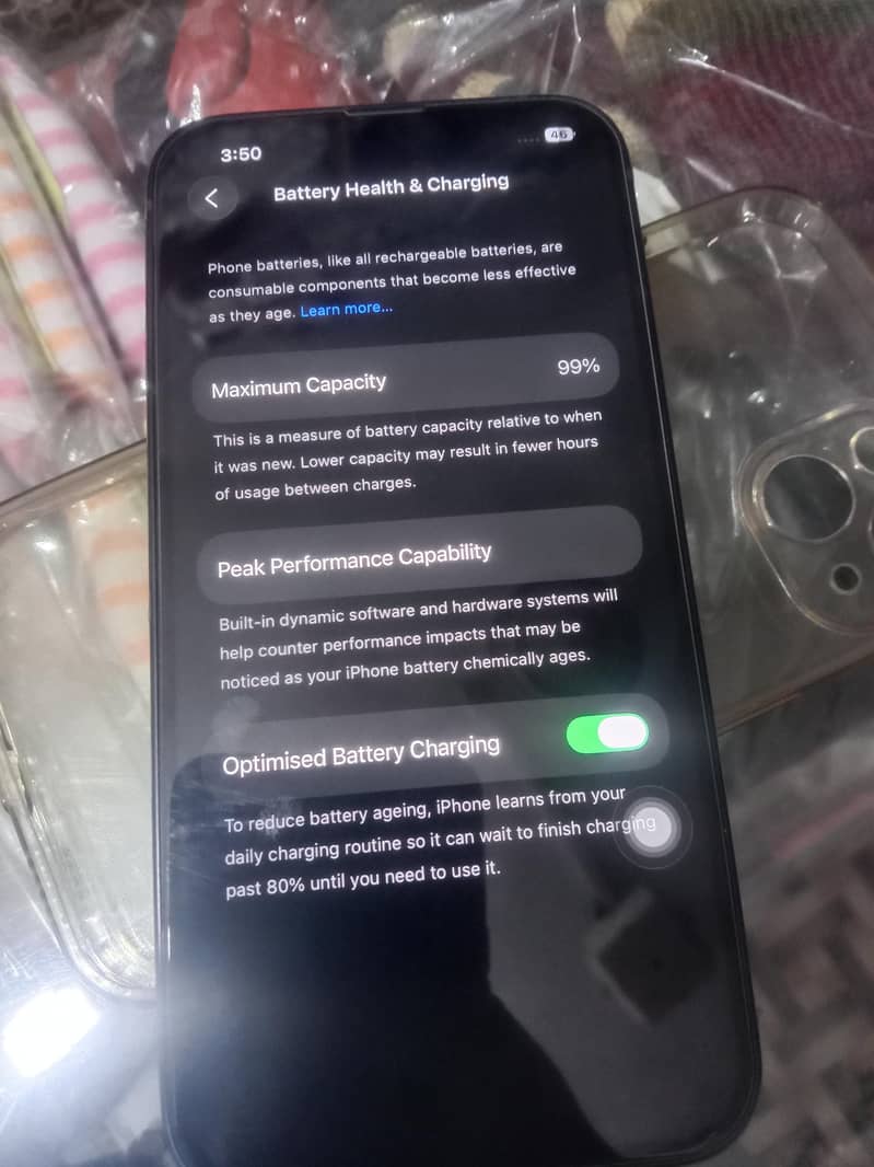 Apple iPhone 13 2