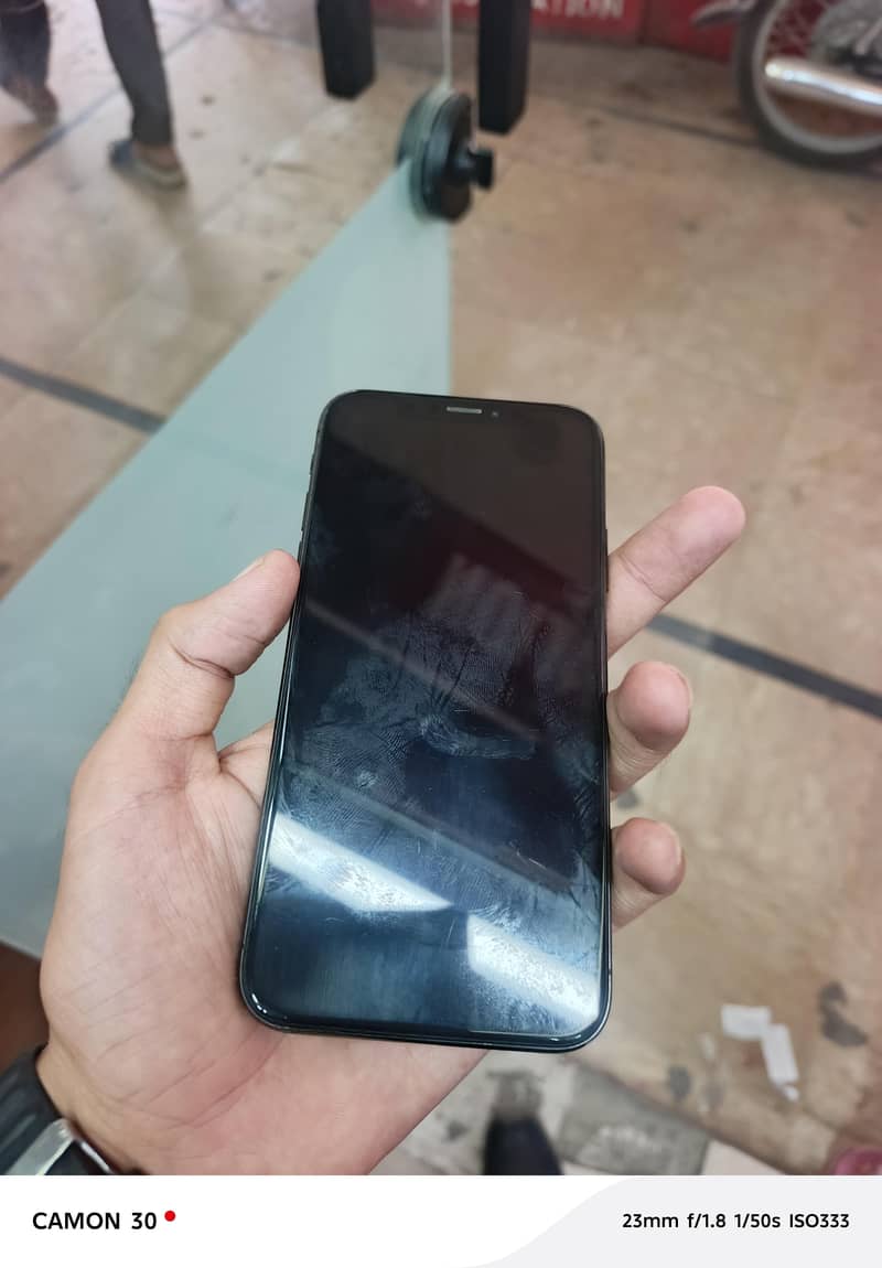 Apple iPhone X 2