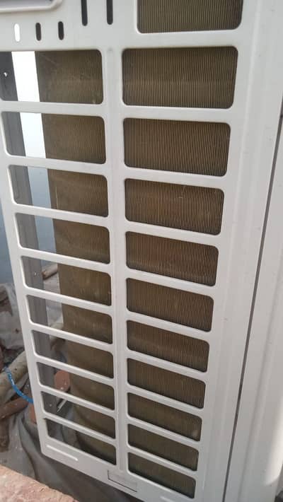 Haier AC DC inverter heat and cool 1.5