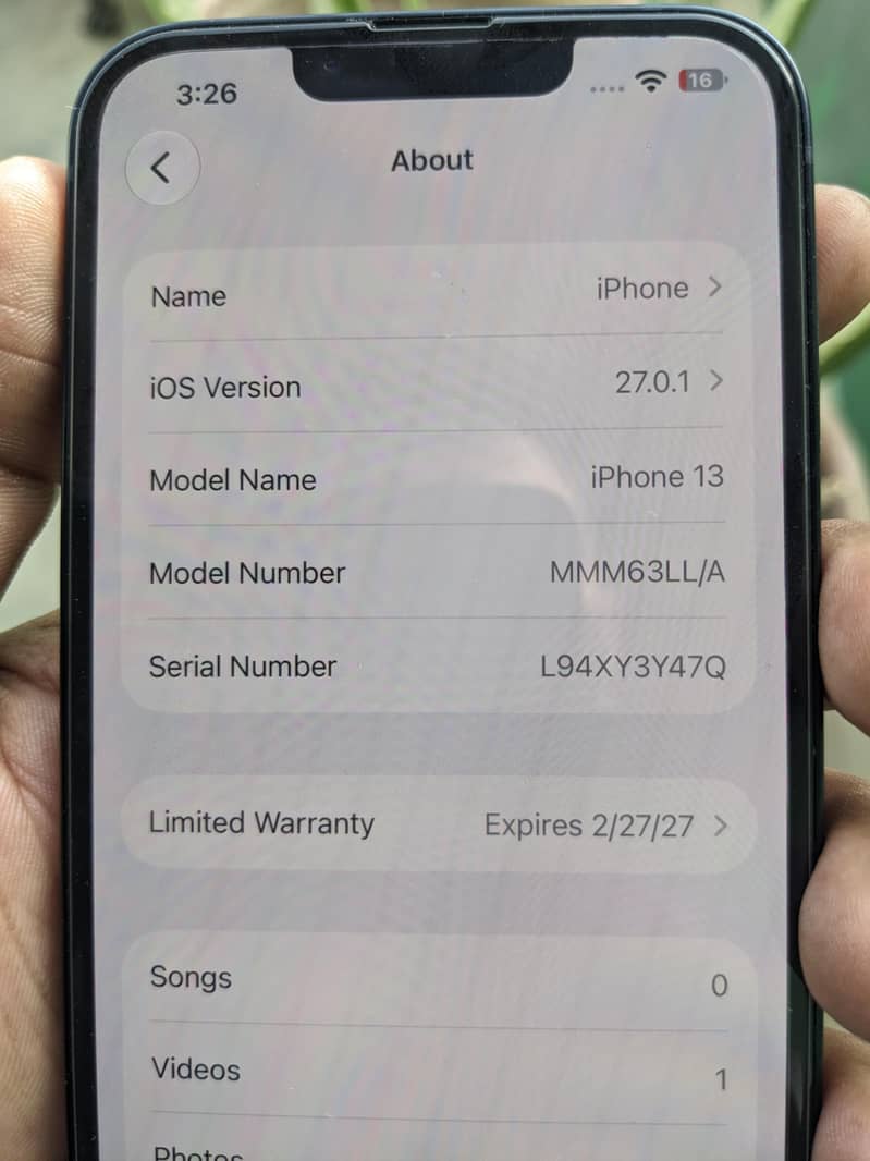 Apple iPhone 13 7