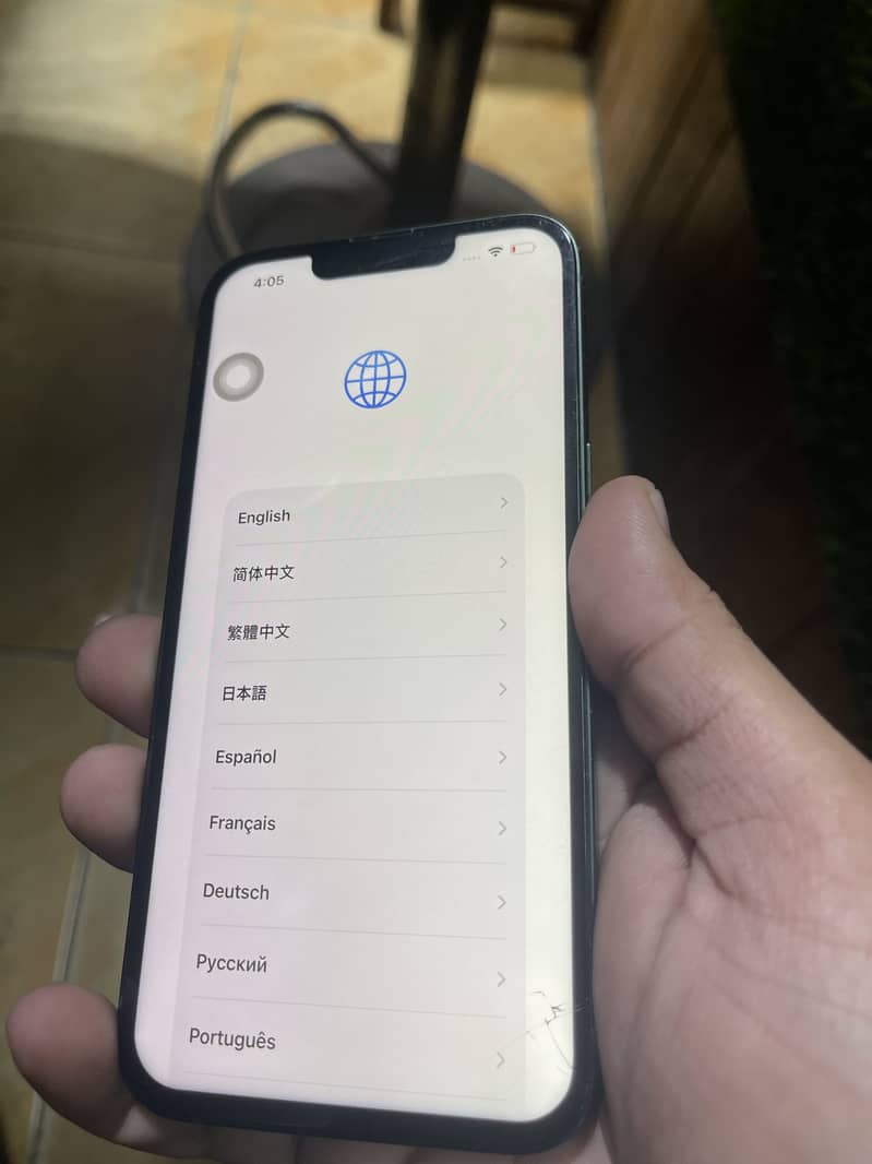 Apple iPhone 13 7