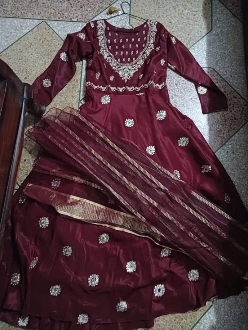 maroon maxi 0