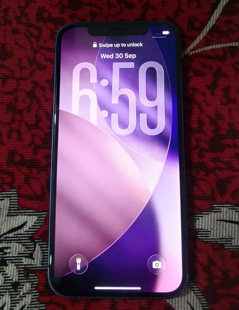 Apple iPhone 12 1