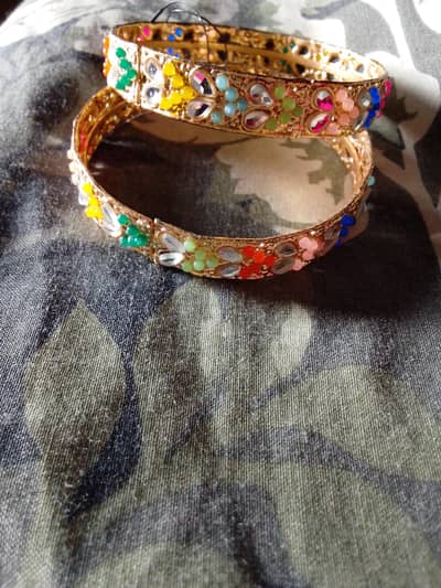 artificial bangles