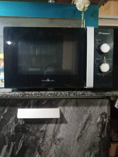 Dawlance Microwave Oven DW-MD10