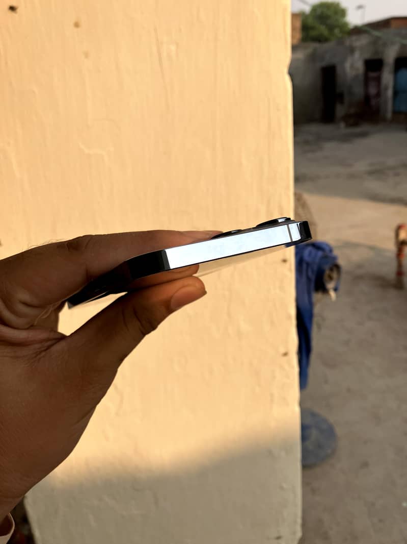 iphone 13 pro max 6