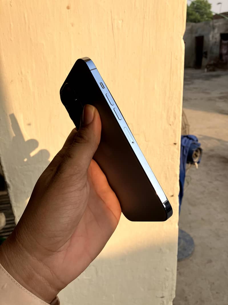 iphone 13 pro max 7