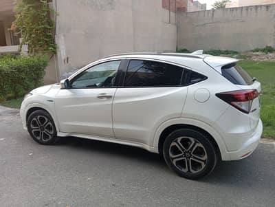 Honda Vezel 2015