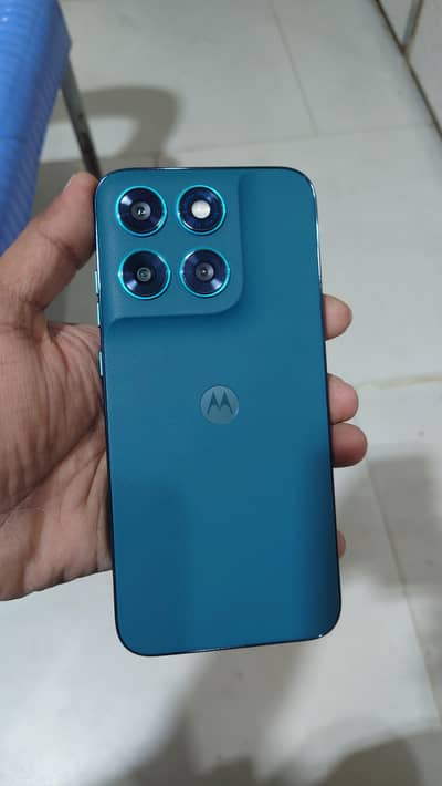 Motorola Moto G 77