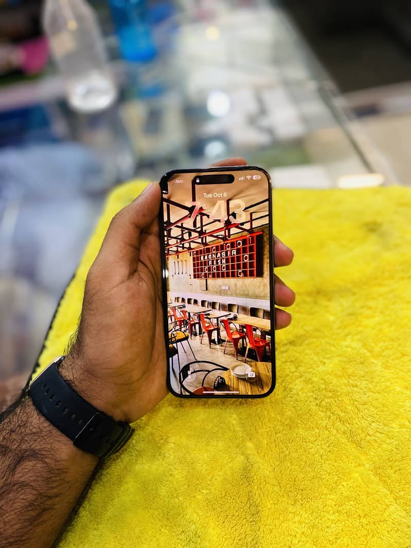Apple iPhone 14 Pro Max 4