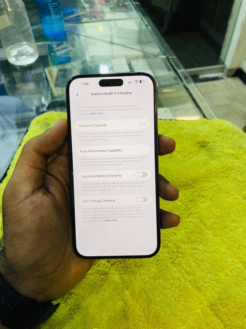 Apple iPhone 14 Pro Max 6
