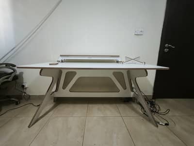 desktop table and workstation