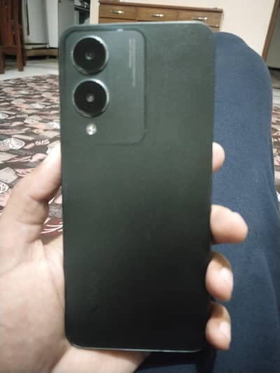 Vivo Y17s