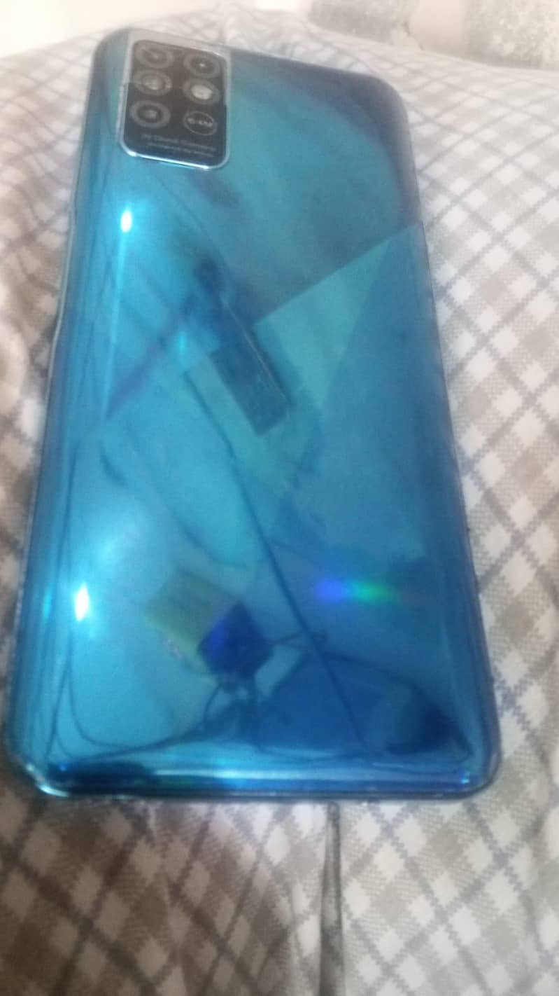 Infinix Note 8 3