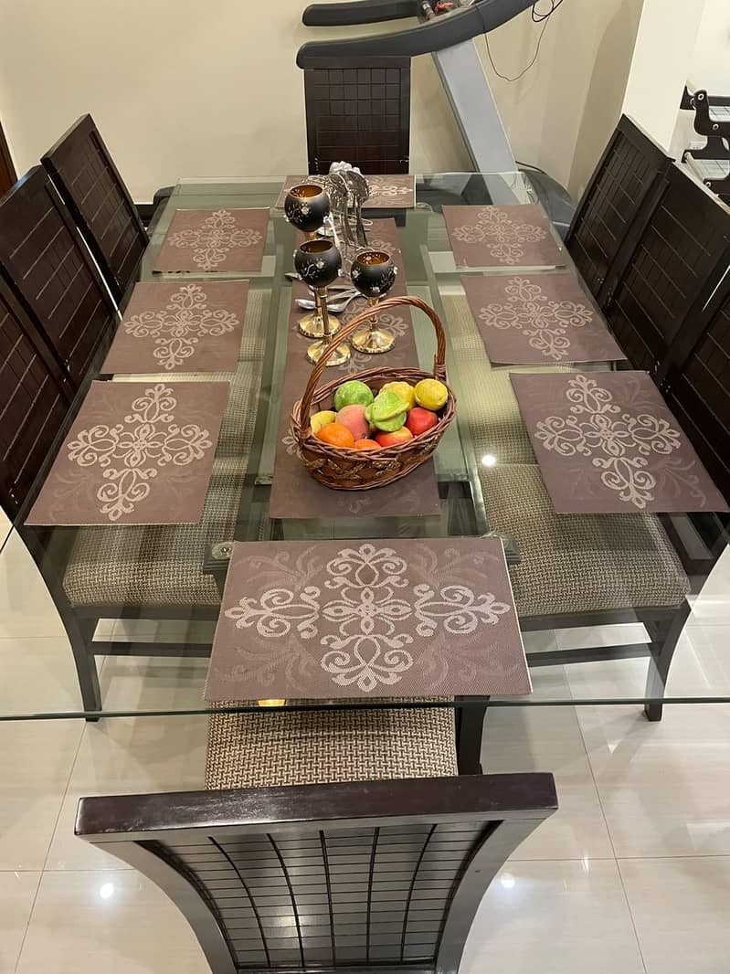 dinning table 0