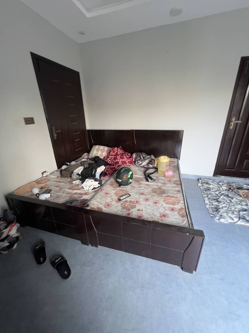 Single Bed 2