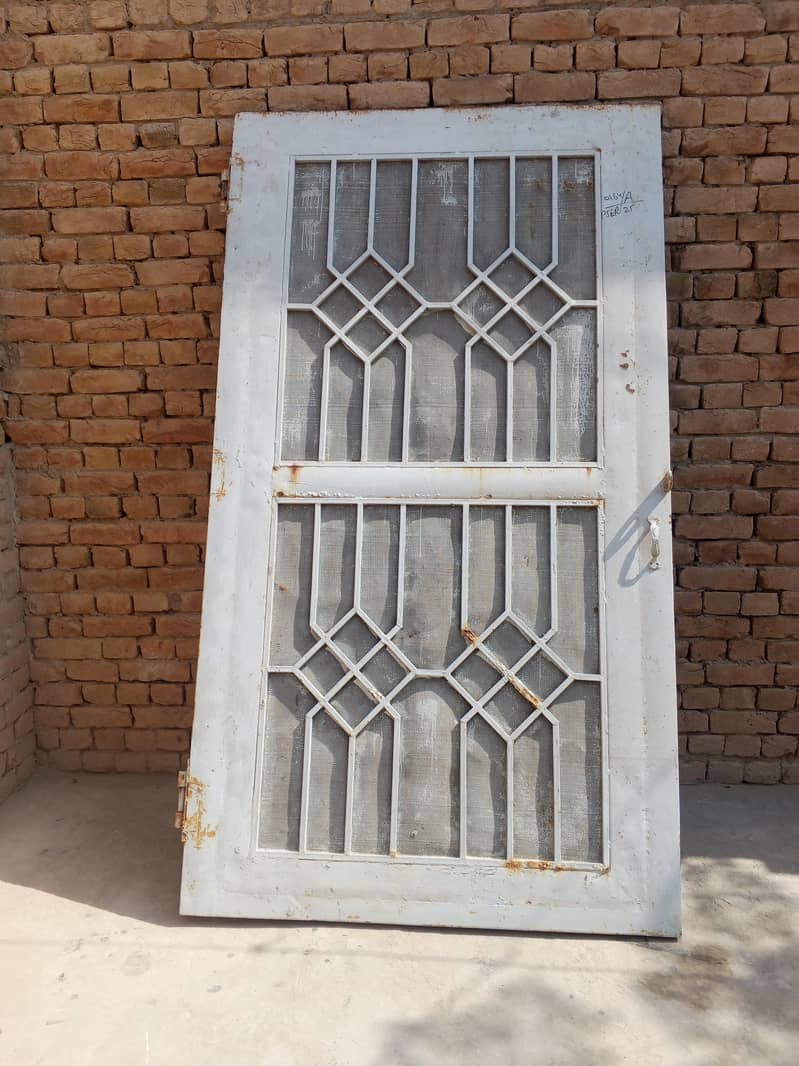 main door 0