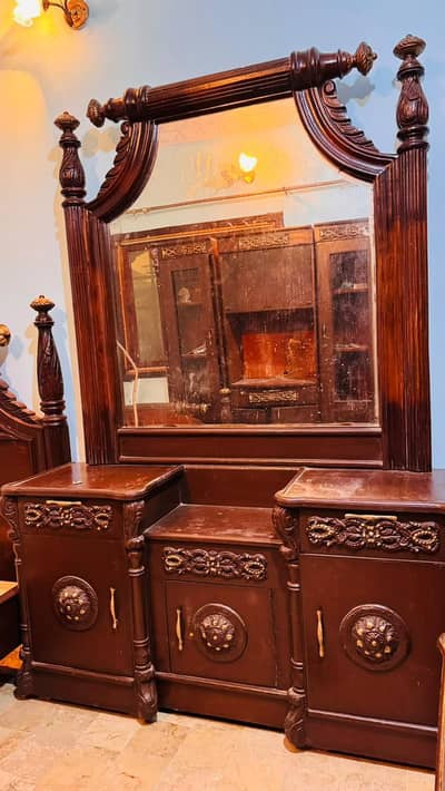 Bed / divider / dressing table / side tables Furniture set