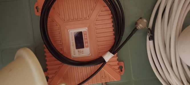 4g signal device repeater