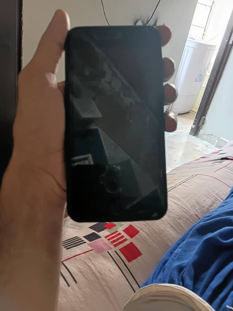 Apple iPhone 7 plus 2