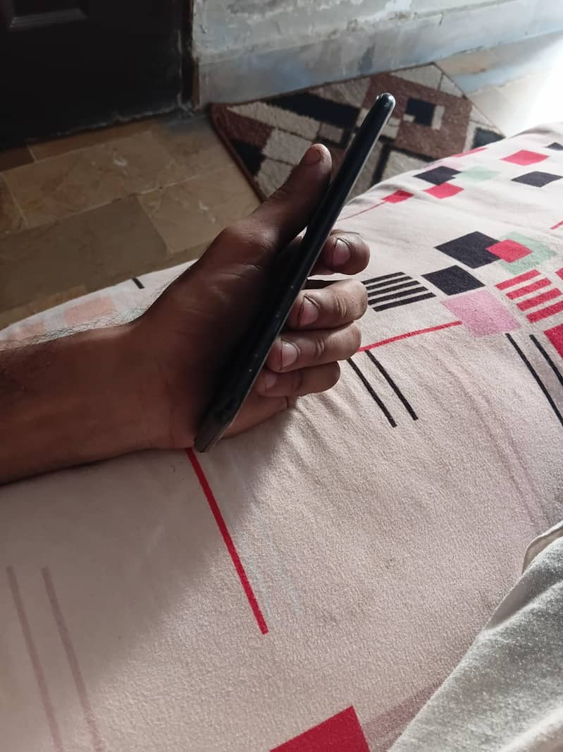 Apple iPhone 7 plus 3