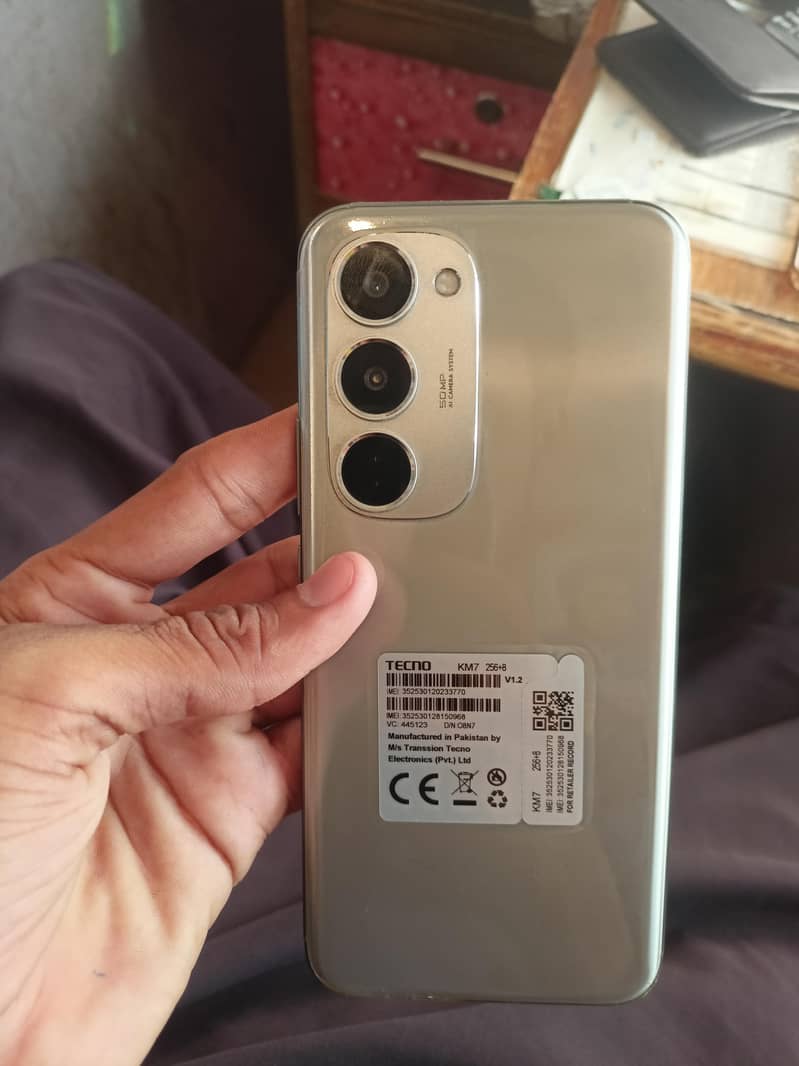 Tecno spark 40pro+ 1