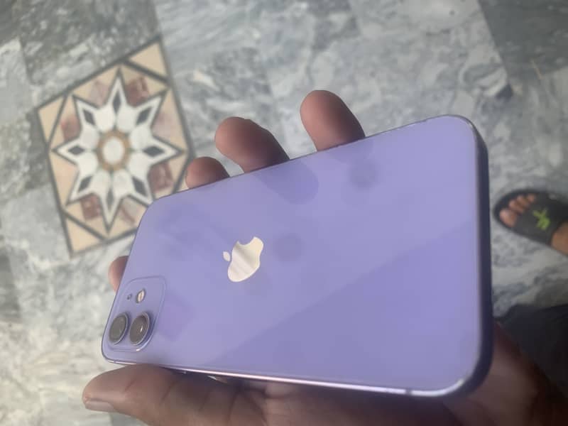 Apple iPhone 12 5