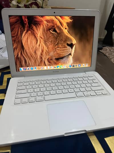 MacBook
