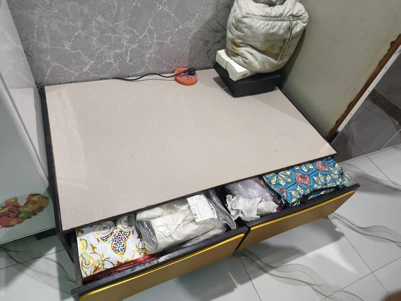 Table For Room 2