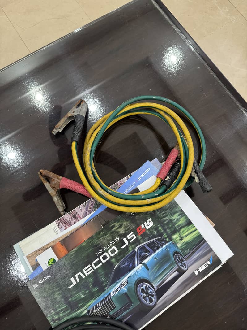 jump starter cables 1