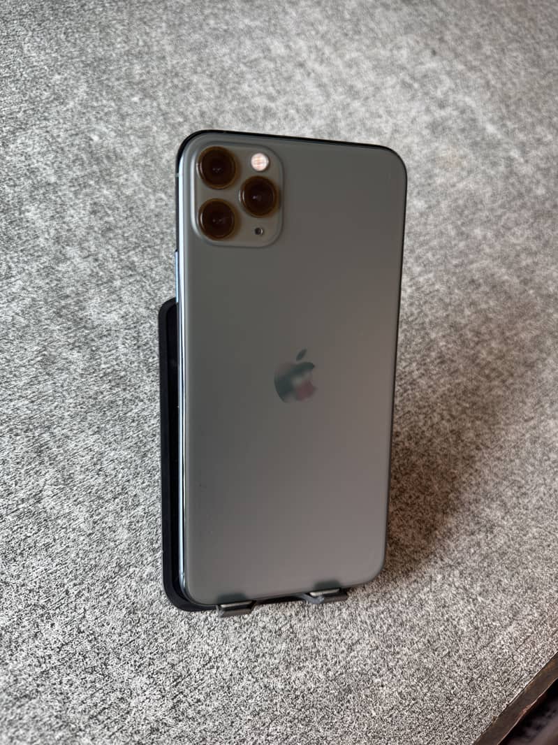Apple iPhone 11 Pro Max 5