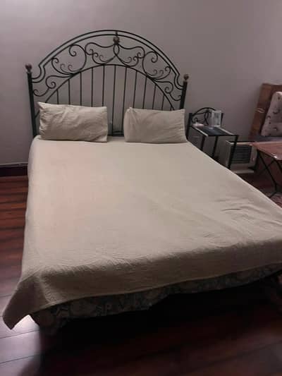 Wrought iron bed set