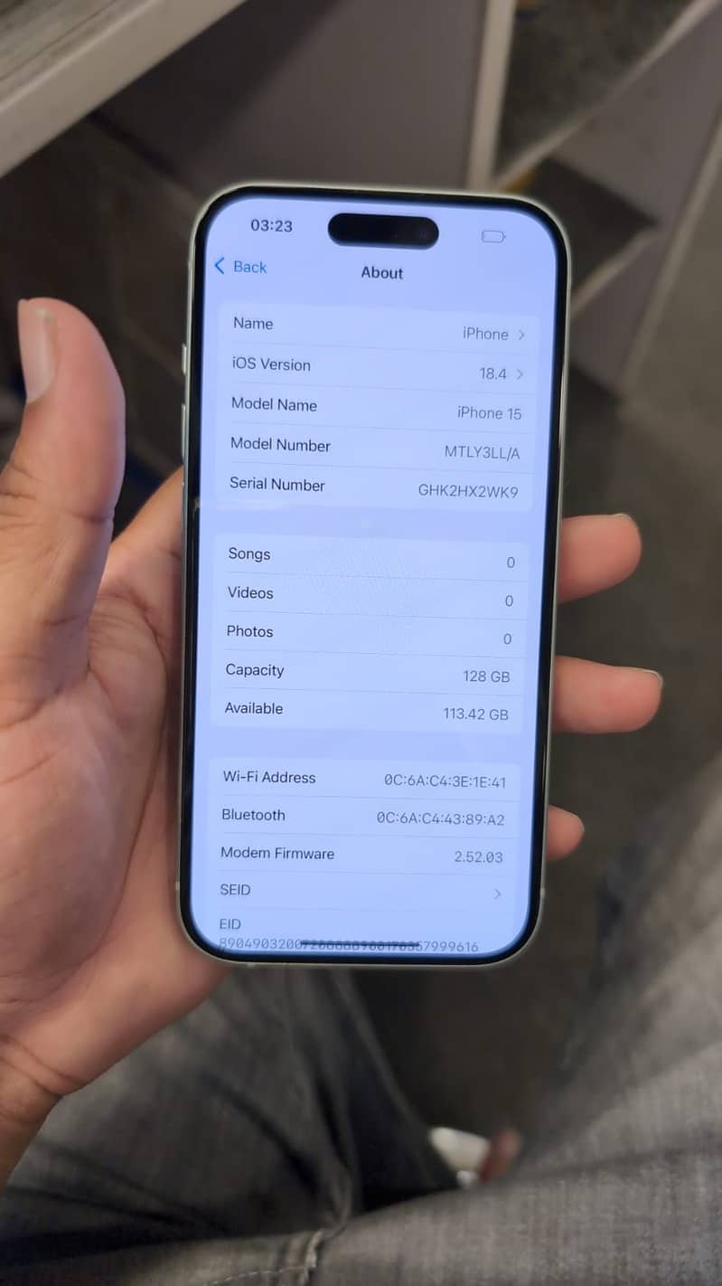 Apple iPhone 15 3