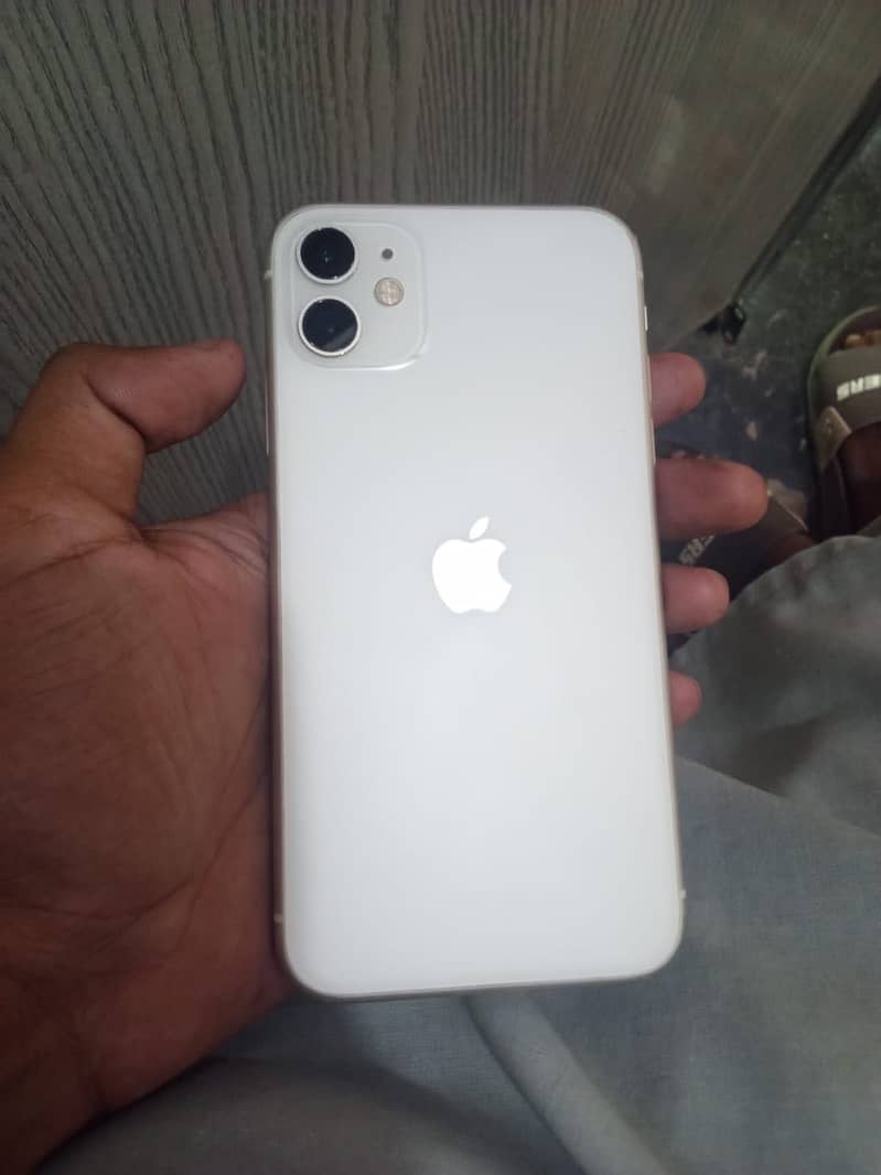 Apple iPhone 11 2