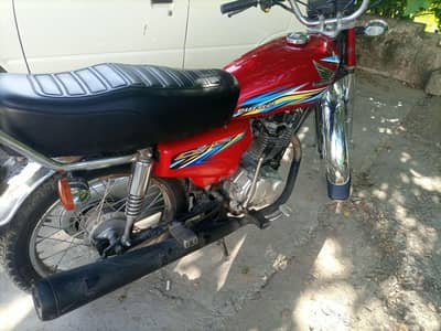 125 model 2018 demand  140k