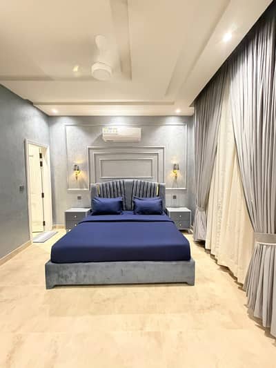 13 MARLA BRAND NEW LUXURY FULLY FURNISHED APARTMENT AVAILABLE FOR RENT IN EX AIR AVENUE DHA PHASE 8 LAHORE. 1 MINUTES DISTANCE RING RIAD AND AIRPORT, LUXURY APARTMENTS