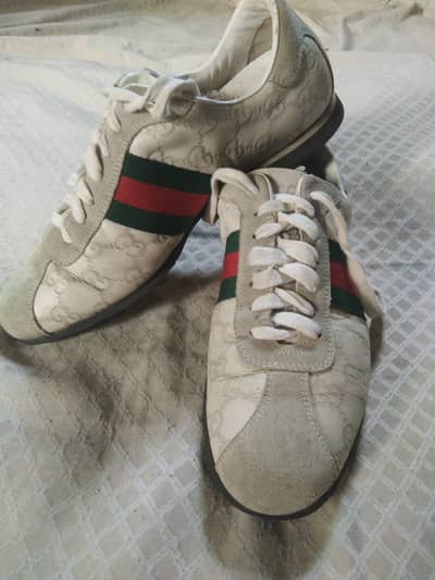 Gucci cream suede and leather