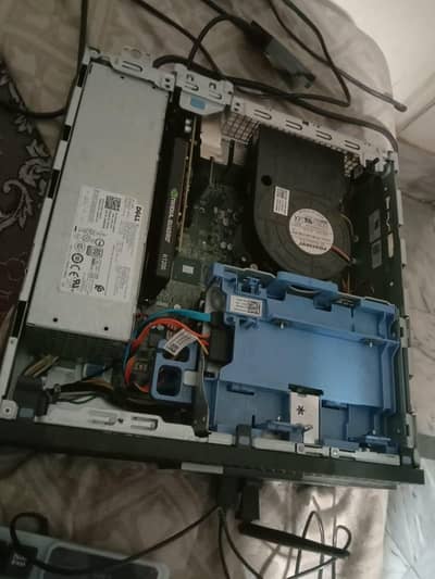 Dell Compact size Gaming PC