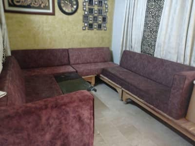 10 seater sofa with wooden takhat