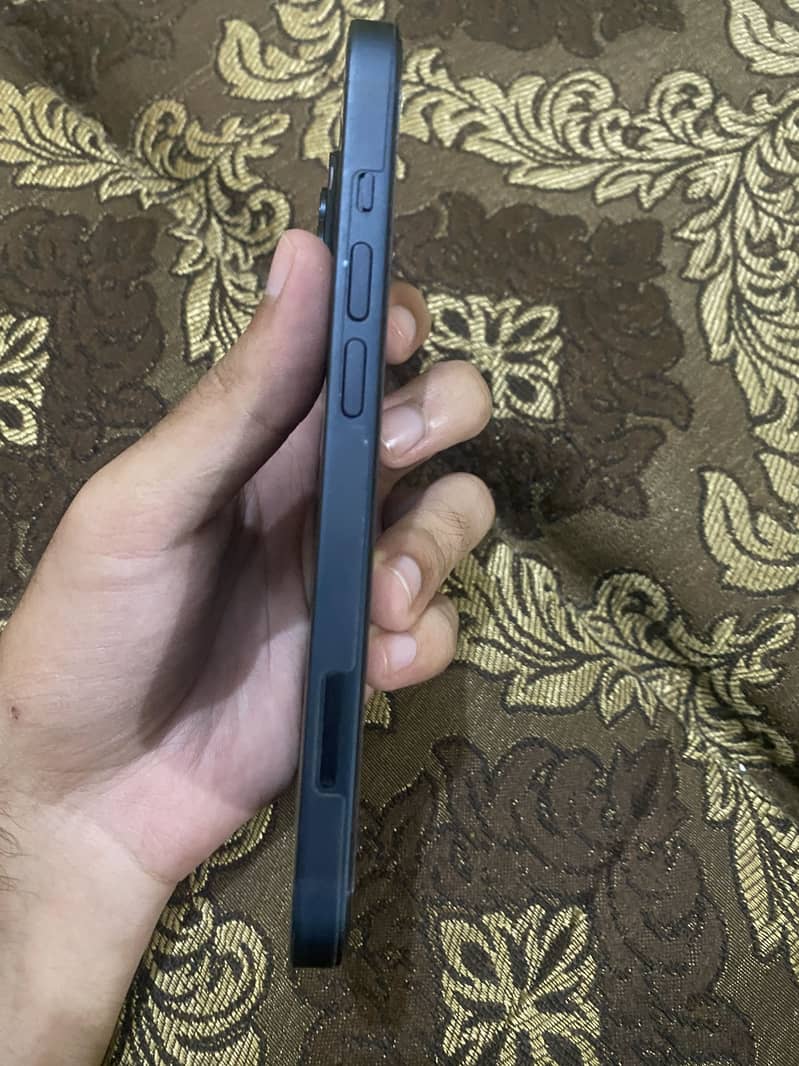 Apple iPhone 14 1
