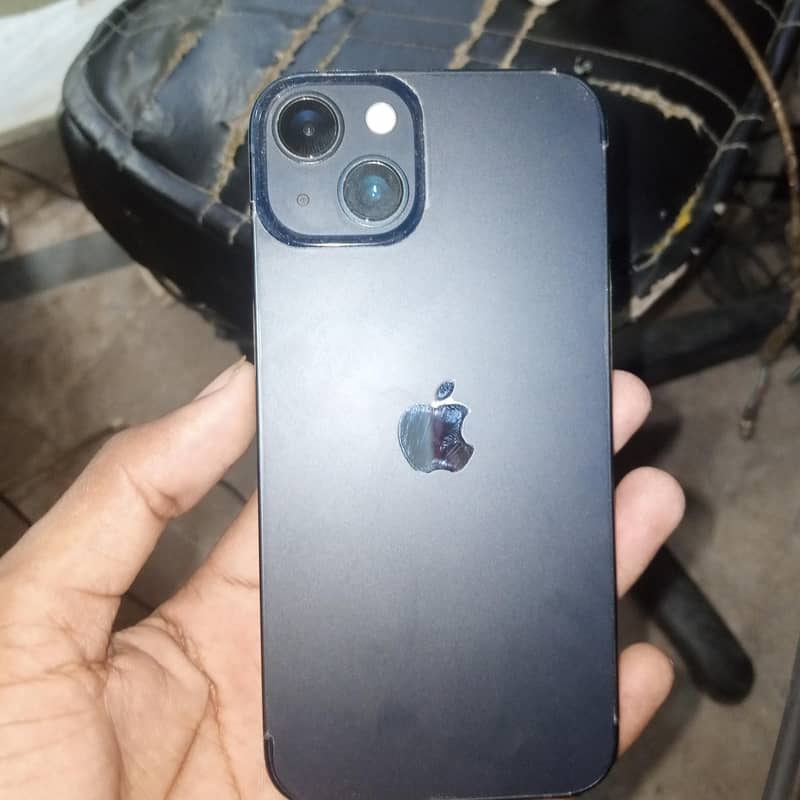 Apple iPhone 13 Pro Max 4