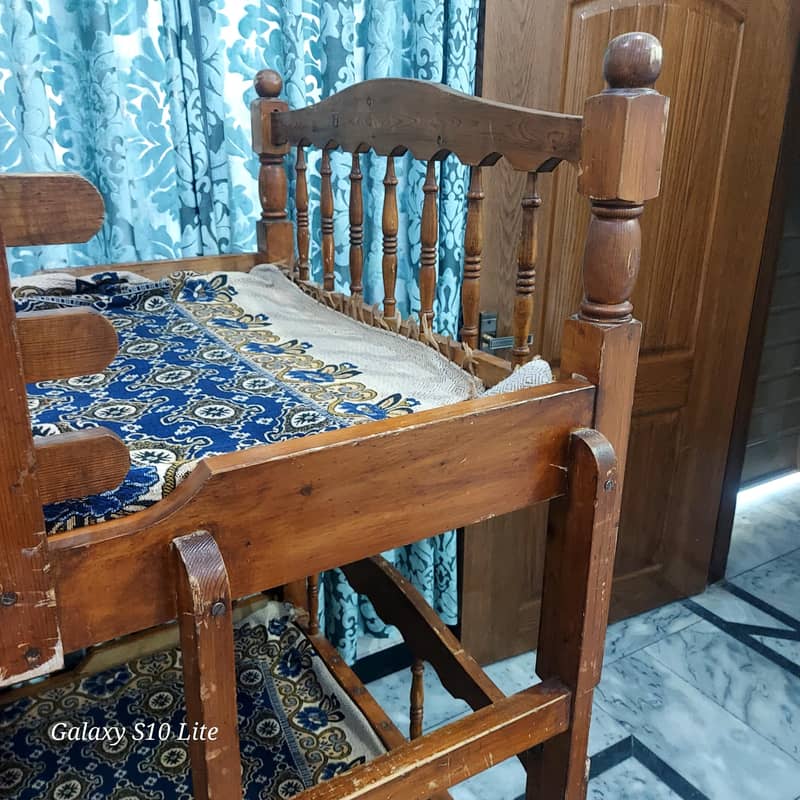 pure diyar solid bed 0
